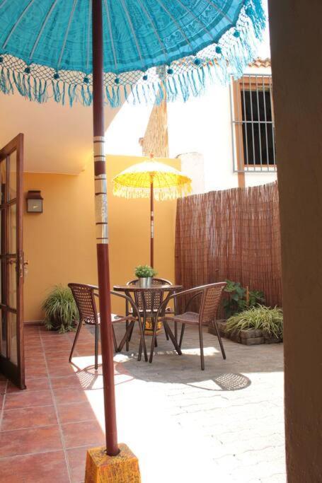 Casa Con Piscina En El Centro Villa Los Llanos De Aridane Exterior photo