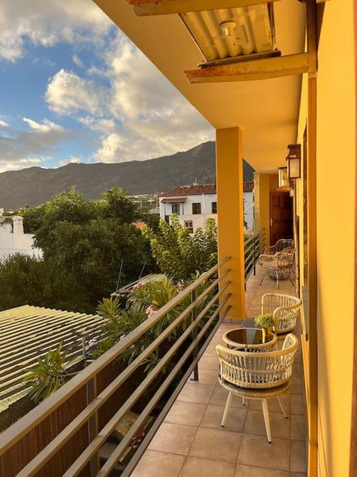 Casa Con Piscina En El Centro Villa Los Llanos De Aridane Exterior photo
